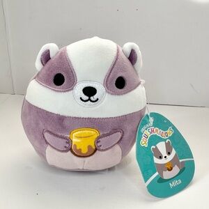 Squishmallows Mita the Badger 5 Inch 2023 NWT Plush Purple Honey 🧸